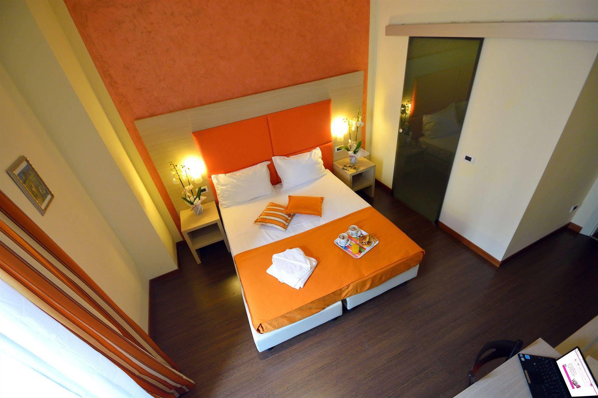 B&B Marbo Firenze Bagian luar foto